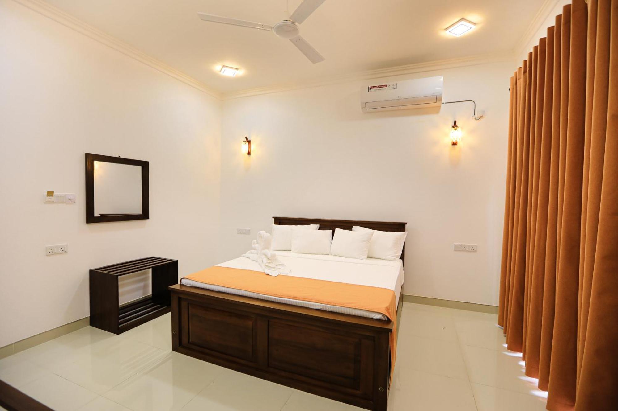 D Marit Motel Negombo Dış mekan fotoğraf