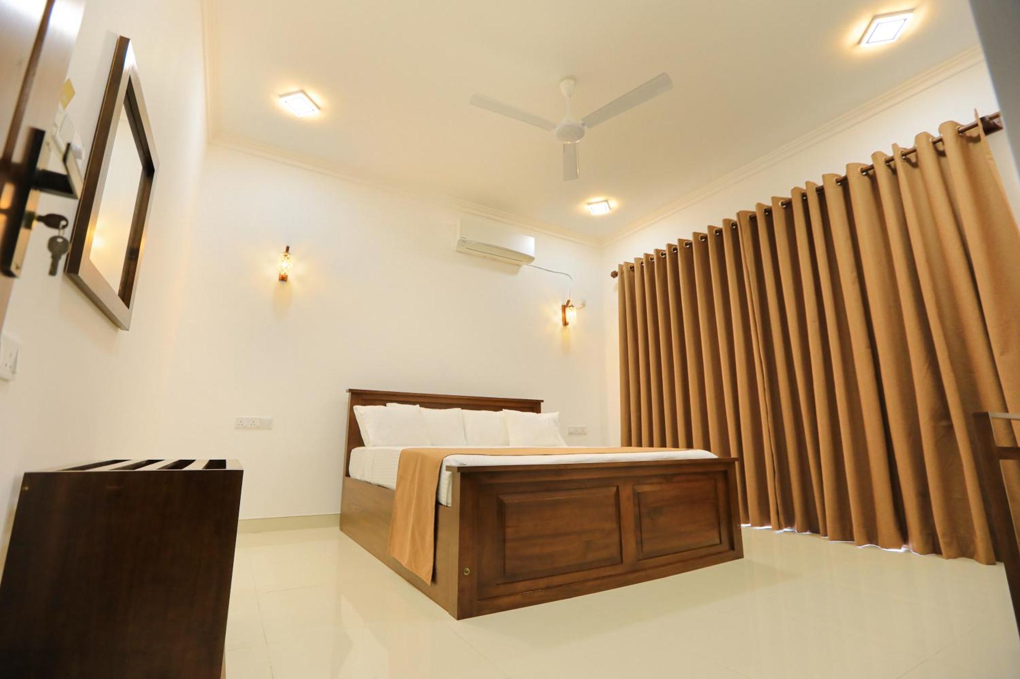 D Marit Motel Negombo Dış mekan fotoğraf