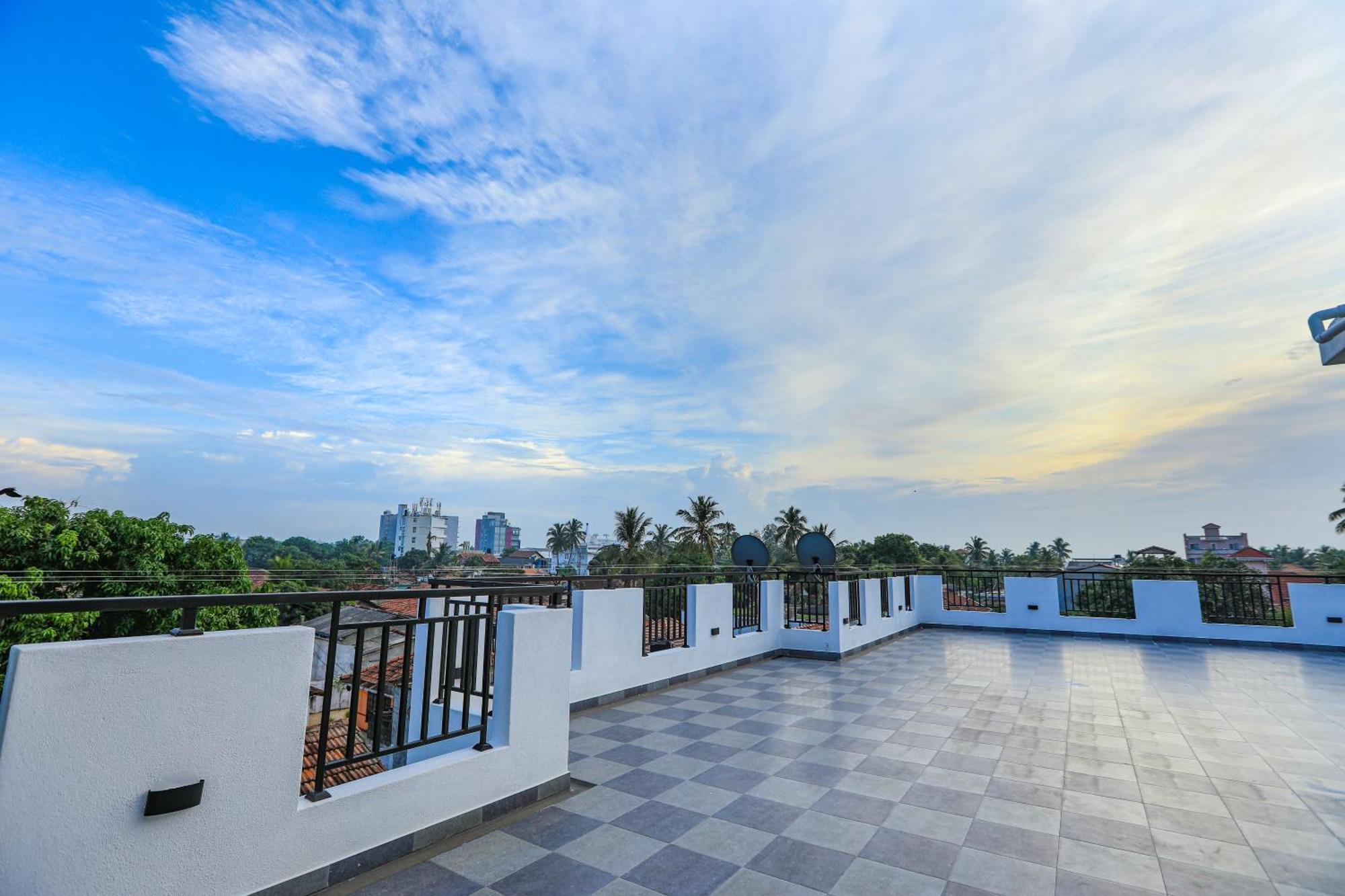 D Marit Motel Negombo Dış mekan fotoğraf